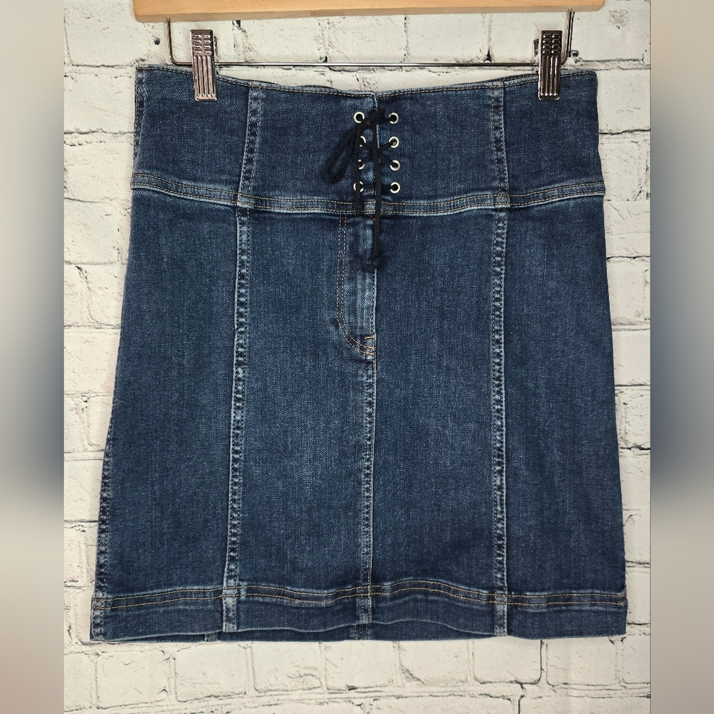 Free People Stretchy Denim Mini Skirt‎ Corset Tie Size 8